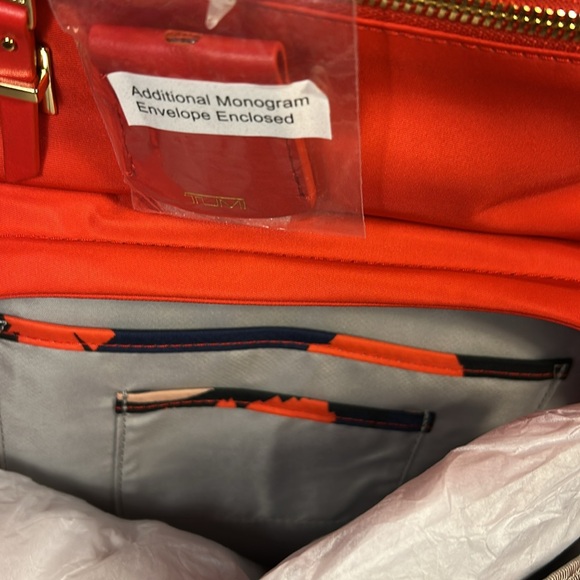 NWT Tumi Carson Voyageur backpack in rare red - Picture 12 of 16